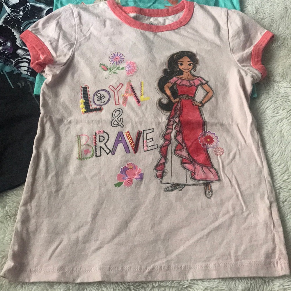 Disney Bundle - Picture 3 of 6